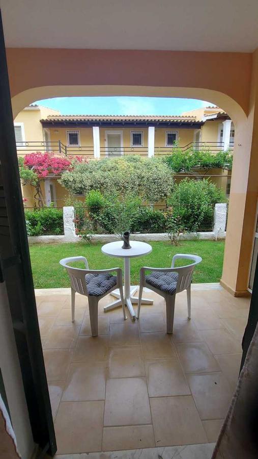 Elizabeth Hotel apartamentowy Acharavi (Corfu)